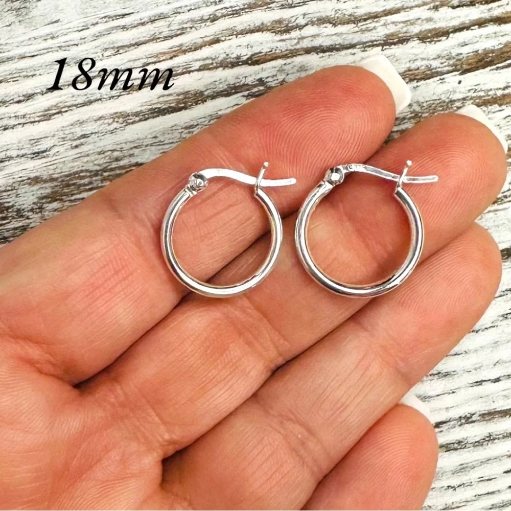 Sterling Silver 18mm Small Plain Hoop Earrings, Classic Silver Jewelry - Picture 5 of 14